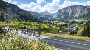 le collège saint-joseph de desvres propose une nouvelle option triathlon avec une rencontre d'initiation pour les élèves, favorisant la découverte et la pratique multisports.